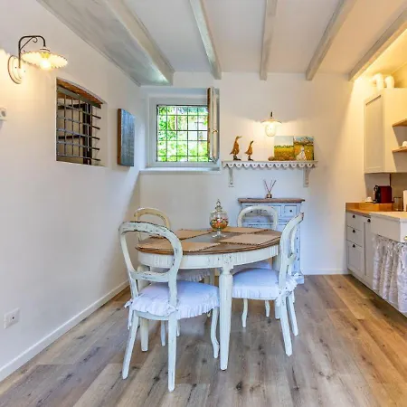 Apartament Antica Dimora San Felice del Benaco